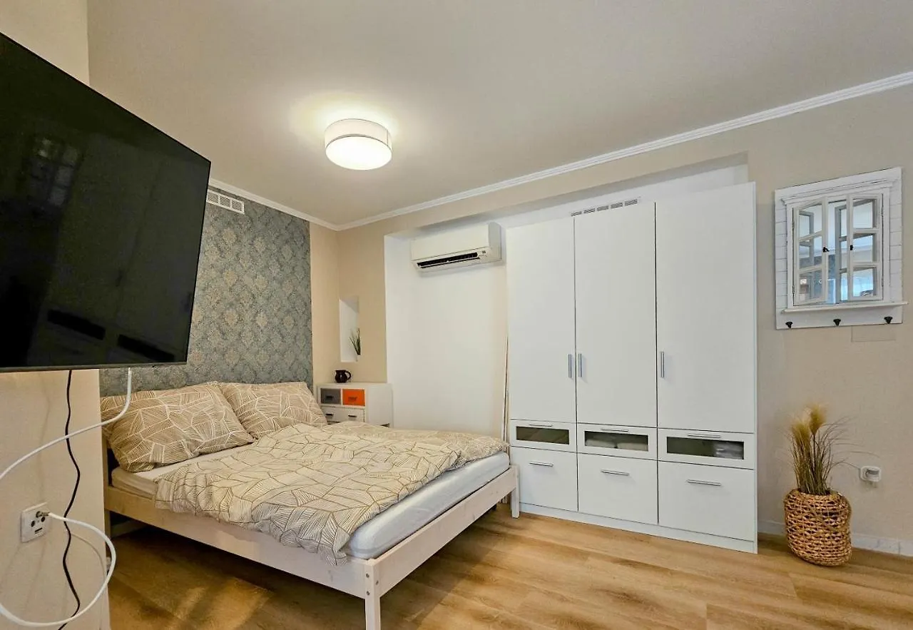 Melanie Studio Apartment Novigrad