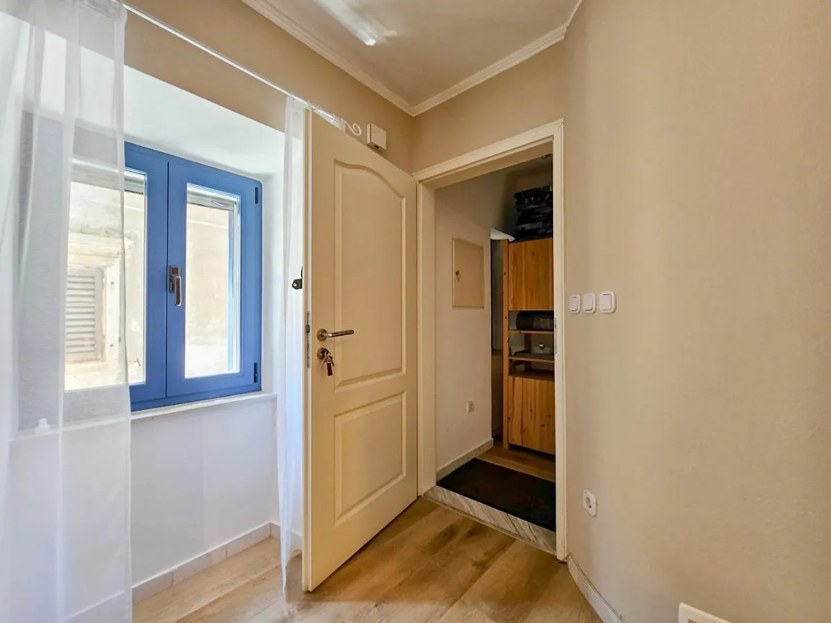 Melanie Studio Apartment Novigrad  Croatia