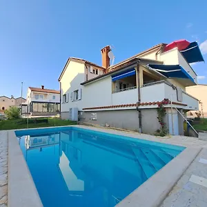  Appartamento Casa Antonio With Swimming Pool